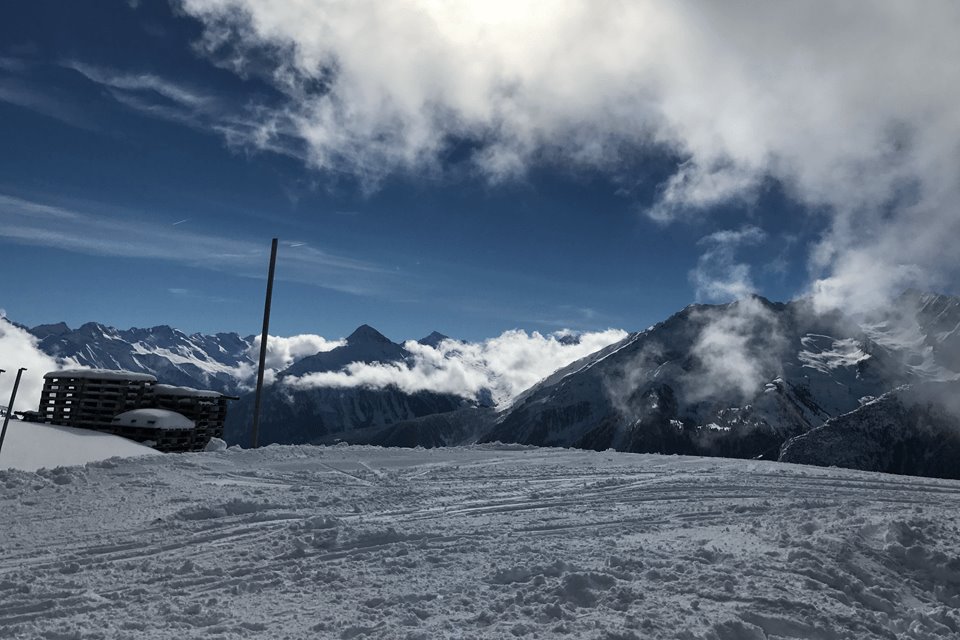 Tijdelijk flink zachte lucht in de Alpen