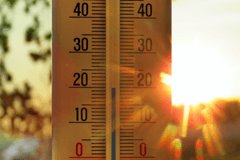Recordaantal warme dagen in de zomer op weerstation Arcen