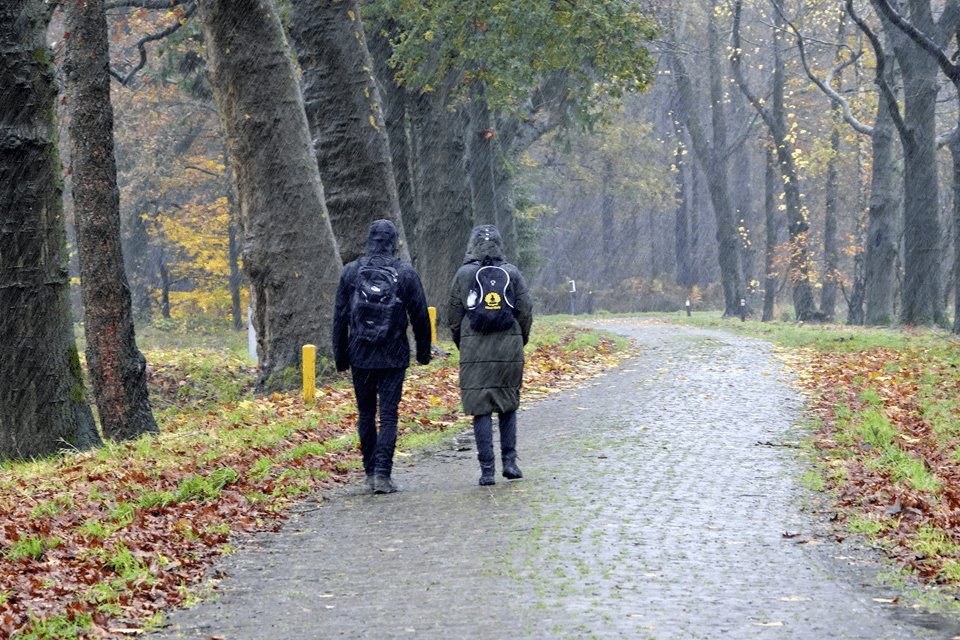 Weekendweer: waterkoude zaterdag, uitzonderlijk zachte zondag