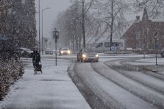 Modelbespreking: sneeuw in Limburg, daarna licht winters