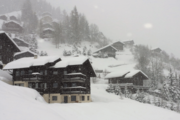 Alpen: Het blijft maar sneeuwen