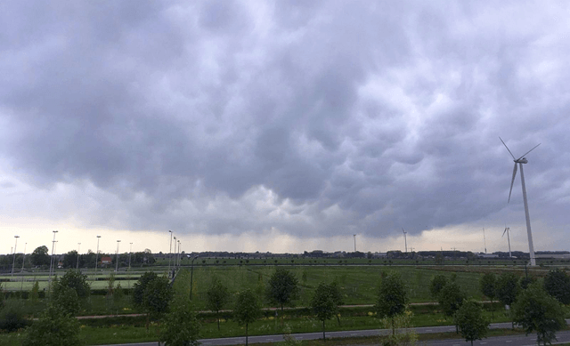 Bollen boven Nederland Weerplaza.nl