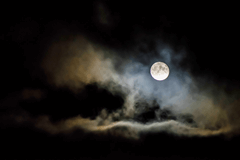 Bijzonder fenomeen aanstaande zaterdag: een zeldzame blauwe maan op Halloween